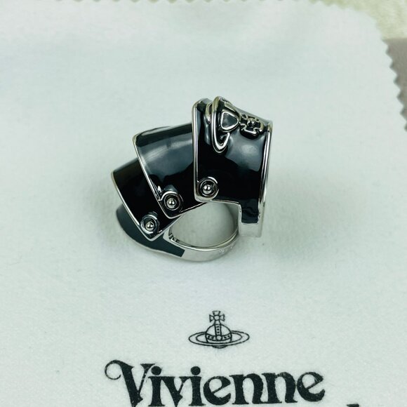 Vivienne Westwood black ring - Picture 8 of 9